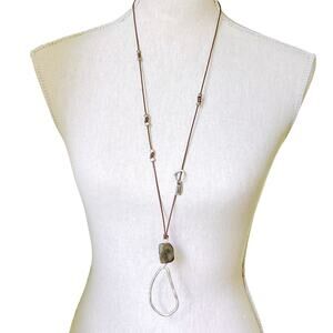 Silpada N1940 Signed 925 Labradorite Leather Necklace Boho Pendant